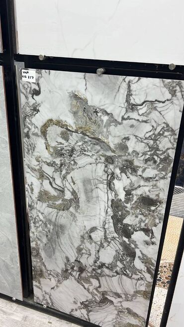 Кафель и метлах: Mermer naxışlı keramika plitə - Material: yüksək keyfiyyətli keramika