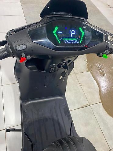 inmotion s1: Elektrik skuter – şəhər içi rahat və səssiz hərəkət üçün 5 km istifadə — 5