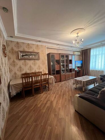 xacmaz kiraye evler: 3 otaqlı, Yeni tikili, m. Həzi Aslanov, 87 kv. m