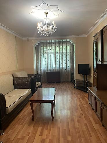 Аренда квартир: Salyanski kazarmanin qarşisinda tankla üz üzə yerləşən binada ücotaqli — 10