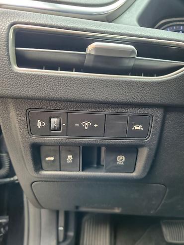 двигитил: Hyundai Sonata: 2019 г., 2 л, Автомат, Газ, Седан — 5