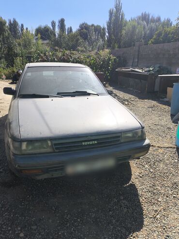 авто по следующим: Седан Toyota Carina II, объем 1.6 инжектор, ходовое состояние хорошее