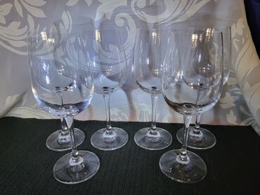 Čaše: Case nove,vintaz kristal za vino Montana Nemacka. Case tanji na lalafo.rs — 9 Čaše: Case nove,vintaz kristal za vino Montana Nemacka. Case tanji — 9