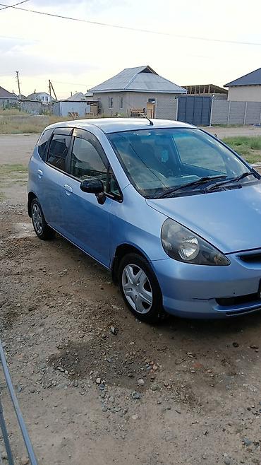 sprinter 4 4: Honda Fit: 2003 г., 1.3 л, Автомат, Бензин, Хэтчбэк — 4