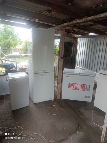 двух камерный холодилник: Холодильник Avest, Б/у, Минихолодильник