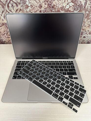 macbook air 13 2020: Ноутбук, Apple, 8 ГБ ОЗУ, Apple M1, 13.3 ", Б/у, Для несложных задач, память SSD