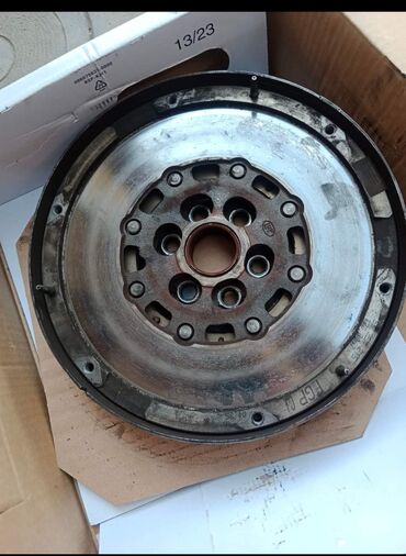 Car Parts: Na prodaju set kvačila za FIJAT SEDIĆI 4X4 ILI SUZUKI SX4. Sa motorom