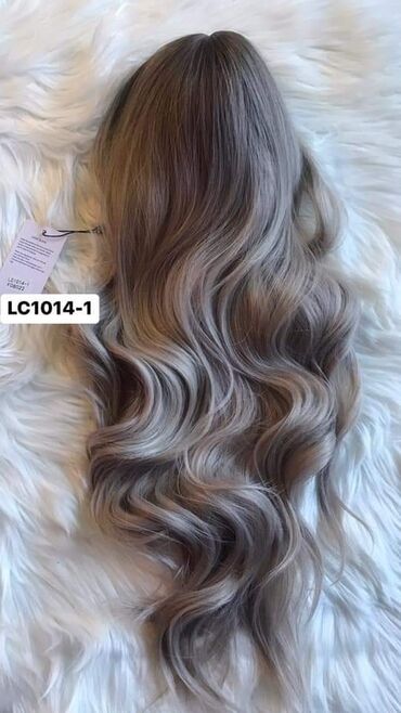 Ostalo: Perike
Cena 3200din — 26