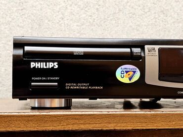 Mini disk plejeri: Philips CD plej­er CD723 – Hi‑Fi komponenta za reprodukciju — 6