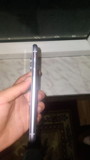 Apple iPhone: IPhone 11, 128 GB, Face ID, Sənədlərlə