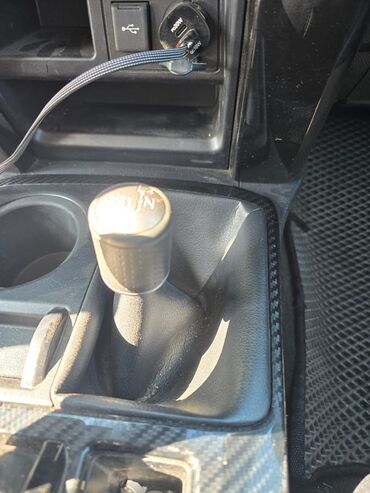 Toyota: Toyota 4Runner: 2019 г., 4 л, Автомат, Газ, Внедорожник — 6