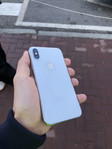 Apple iPhone: IPhone X, Б/у, 64 ГБ, Белый, 82 % — 1