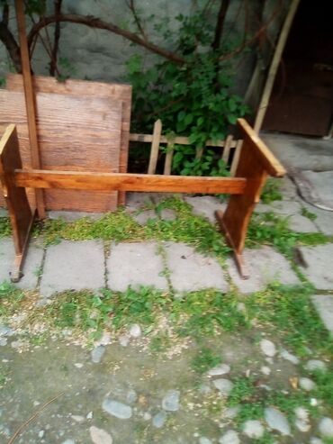купить качели садовые: Садовый стол Дерево, Самовывоз