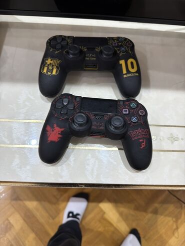 13 pro max case: PlayStation 4 Slim oyun konsolu komplekti Tərkib: - PS4 Slim konsolu