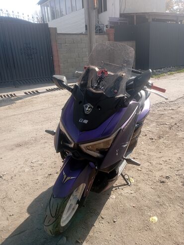 скутеры цены: 200 куб. см, Бензин, Колдонулган