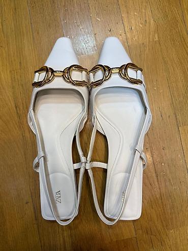 baletka: Zara 1defe geyinilib, 90 manata alinib. 38 ölçüdür — 1