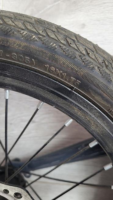 islenmis velosiped: Crosser qatlanan şəhər velosipedi. Qızım sürüb. Yeni kimidir. 16lıq — 3