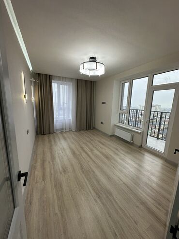 сдаю квартиру микрорайон кокжар: 1 бөлмө, 42 кв. м, Элитка, 11 кабат, Евроремонт
