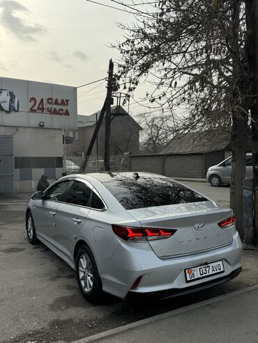 Hyundai: Hyundai Sonata: 2019 г., 2 л, Автомат, Газ, Седан — 5