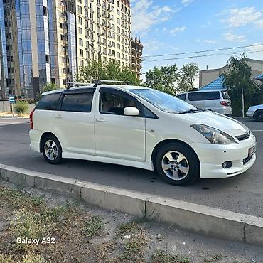 авто фрион: Toyota WISH: 2003 г., Автомат, Бензин, Минивэн — 1