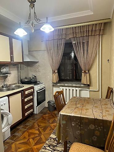 24: Сдается 2х комнатная квартира. Адрес: Токтогула 93 квадратура: 60 КВ м — 2