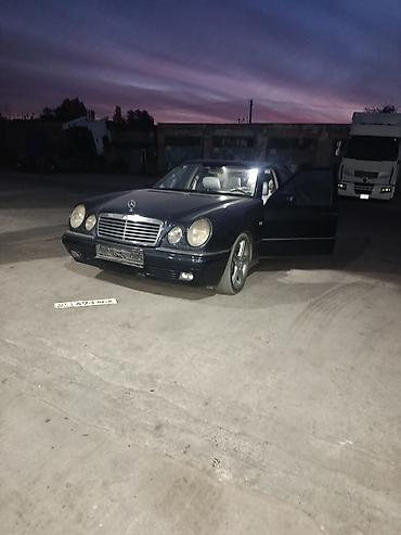 90: Mercedes-Benz E-Class: 1998 г., 4.3 л, Автомат, Бензин, Седан — 5