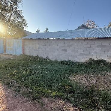 Продажа коттеджей и домов: Продается дом с брлшим участком на Иссык Куле в с Бостери. Дом — 1
