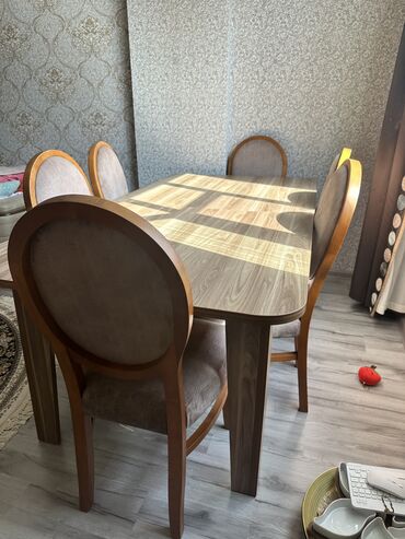 Masa və oturacaq dəstləri: Qonaq otağı üçün, İşlənmiş, Açılan, Kvadrat masa, 6 stul -da lalafo.az — 7 Masa və oturacaq dəstləri: Qonaq otağı üçün, İşlənmiş, Açılan, Kvadrat masa, 6 stul — 7
