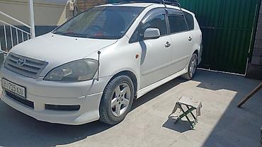 bud e9: Toyota Ipsum: 2002 г., 2.4 л, Автомат, Бензин, Минивэн — 8