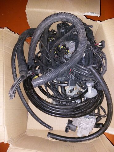 Yanacaq sistemlərinin digər detalları: Məhsul: Avtomobil üçün LPG (qaz) avadanlığı komplekti Tərkib: - SAKA — 2