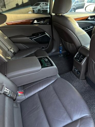 Kia: Kia K7: 2017 г., 2.4 л, Автомат, Бензиновая, Седан — 13