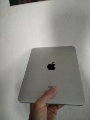 Планшеты: Планшет, Apple, память 32 ГБ, 9" - 10", 3G, Б/у, Классический — 2
