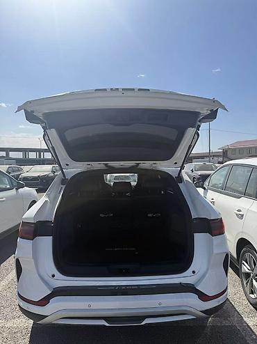 BYD: BYD Song Plus: 2024 г., 0.1 л, Автомат, Электромобиль, Кроссовер — 6