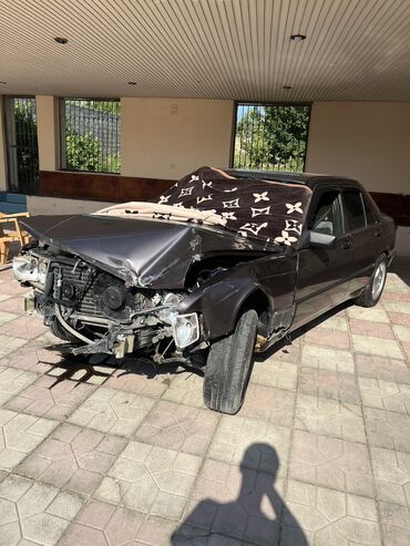 maşın zapçastları: Mercedes-Benz 190: 1.8 l | 1991 il Sedan