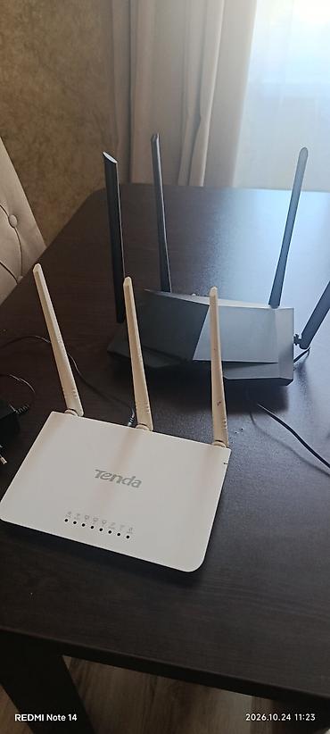 notebook modem: Tenda Wi‑Fi routeri və əlavə yüksək güclü router - Ön planda: Tenda — 1