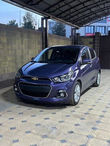 Chevrolet: Chevrolet Spark: 2016 г., 1 л, Автомат, Бензин, Хэтчбэк