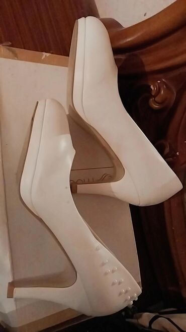 байкерские мужские ботинки: Ölçü: 38, rəng - Ağ, Yeni