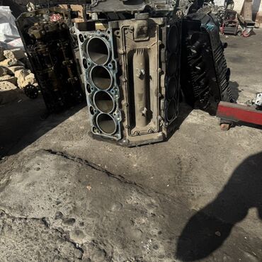 купить аккумулятор для авто в бишкеке: Бензиновый мотор BMW 4.8 л, Б/у