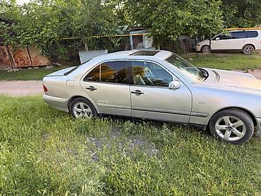 штучки на машину: Mercedes-Benz E-Class: 1997 г., 2.8 л, Типтроник, Бензин, Седан — 5