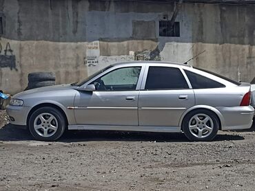 Digər moyka avadanlığı: Opel vectra 5300 ₼ B şarlotda 2001 ci il 2/2 mator sep yanacaq növu