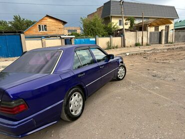 бус мерседес: Mercedes-Benz W124: 1991 г., 2.3 л, Механика, Бензин, Седан