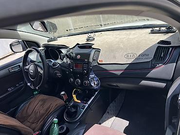 киа 3: Kia Cerato: 2010 г., 1.6 л, Механика, Бензин, Купе — 7