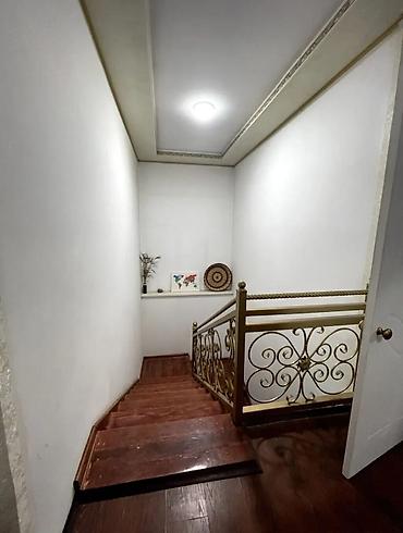 Продажа коттеджей и домов: 🏡 ПРОДАЁТСЯ ПРОСТОРНЫЙ ДВУХЭТАЖНЫЙ ДОМ! 🏡 📍 Локация: с. Комсомольское — 9