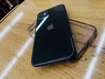 сломанный айфон: IPhone 11, Б/у, 128 ГБ, Черный, Чехол, 78 %