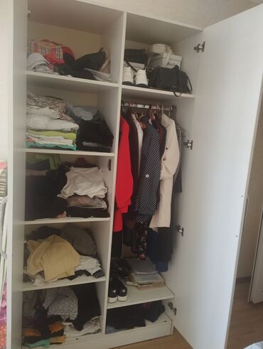 Dolablar: İşlənmiş, Açılan, 2 qapılı Düz dolab, Dolab-asılqan, Azərbaycan