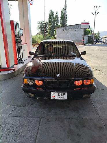 BMW 5 series: 1994 г., 2 л, Механика, Бензин, Седан