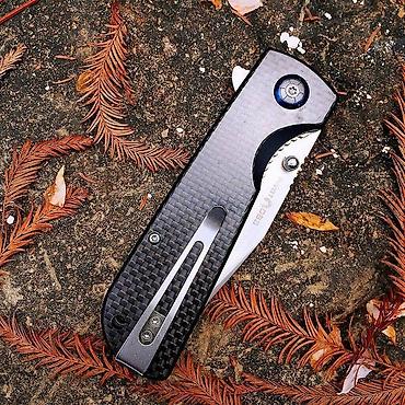 лезвия: Складной нож Watchman W018CF с рукоятью из Карбона (углеродное — 8