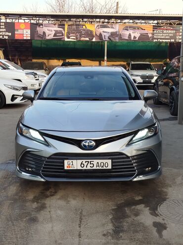 Toyota: Toyota Camry: 2021 г., 2.5 л, Вариатор, Гибрид, Седан