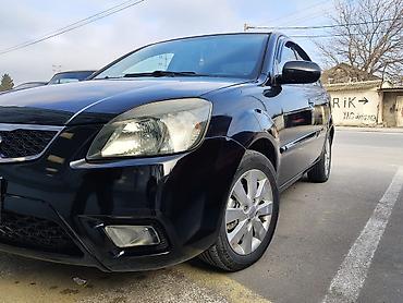 Kia: Kia Rio: 1.4 l | 2010 il Sedan — 6