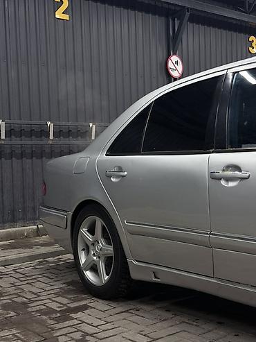 Унаа сатуу: Mercedes-Benz E-Class: 1999 г., 2.4 л, Кол менен иштөөчү, Бензин, Седан — 6